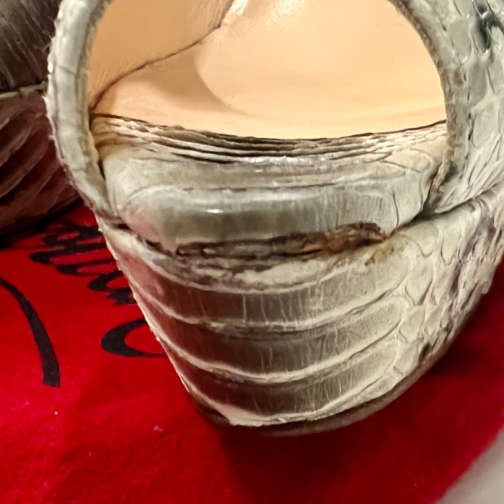 Christian Louboutin  Peep Toe Platform Pump -Grey Snakeskin - Picture 11 of 17